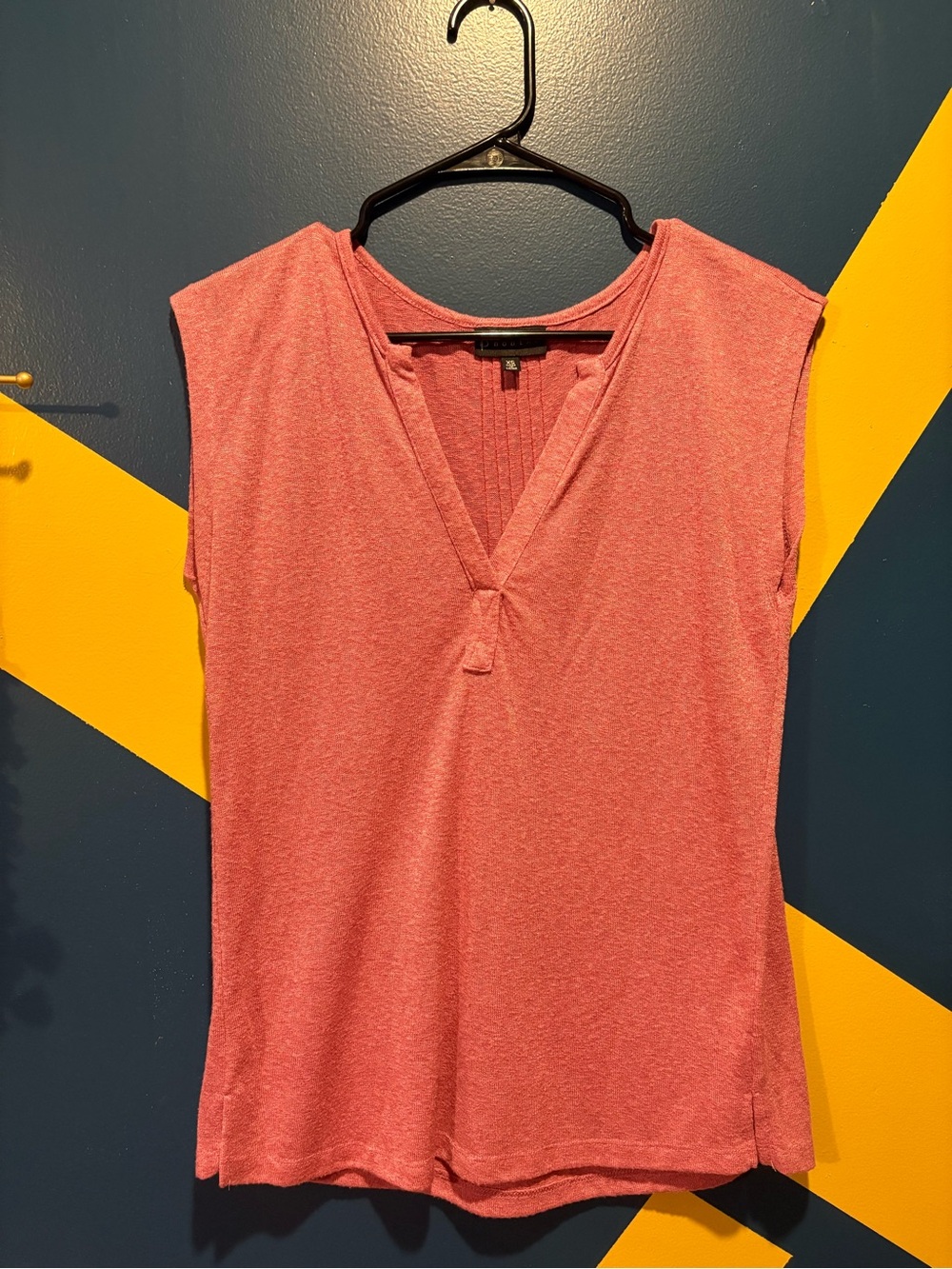 Bobeau Mauve V-Neck Tank Top NWOT